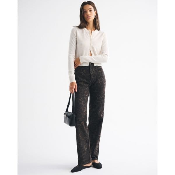 ABERCROMBIE & FITCH | High Rise 90s Relaxed Leopard Print Jean