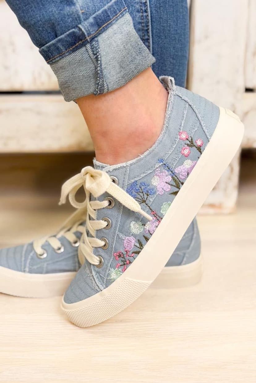 BAR | Blowfish Vivid Sneakers