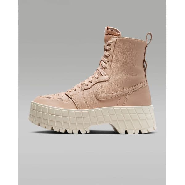 NIKE | Air Jordan 1 Zoom CMFT 2 Shoes